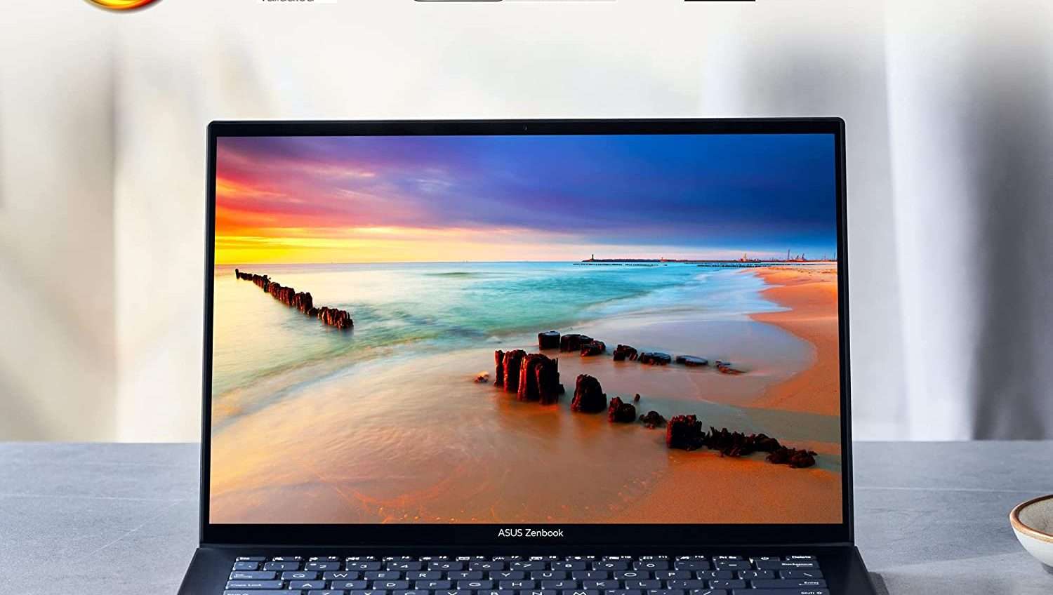 Asus Zenbook 14 OLED in offerta su Amazon: il miglior schermo mai visto su un laptop? Asus Zenbook 14 OLED in offerta su Amazon: il miglior schermo mai visto su un laptop?
