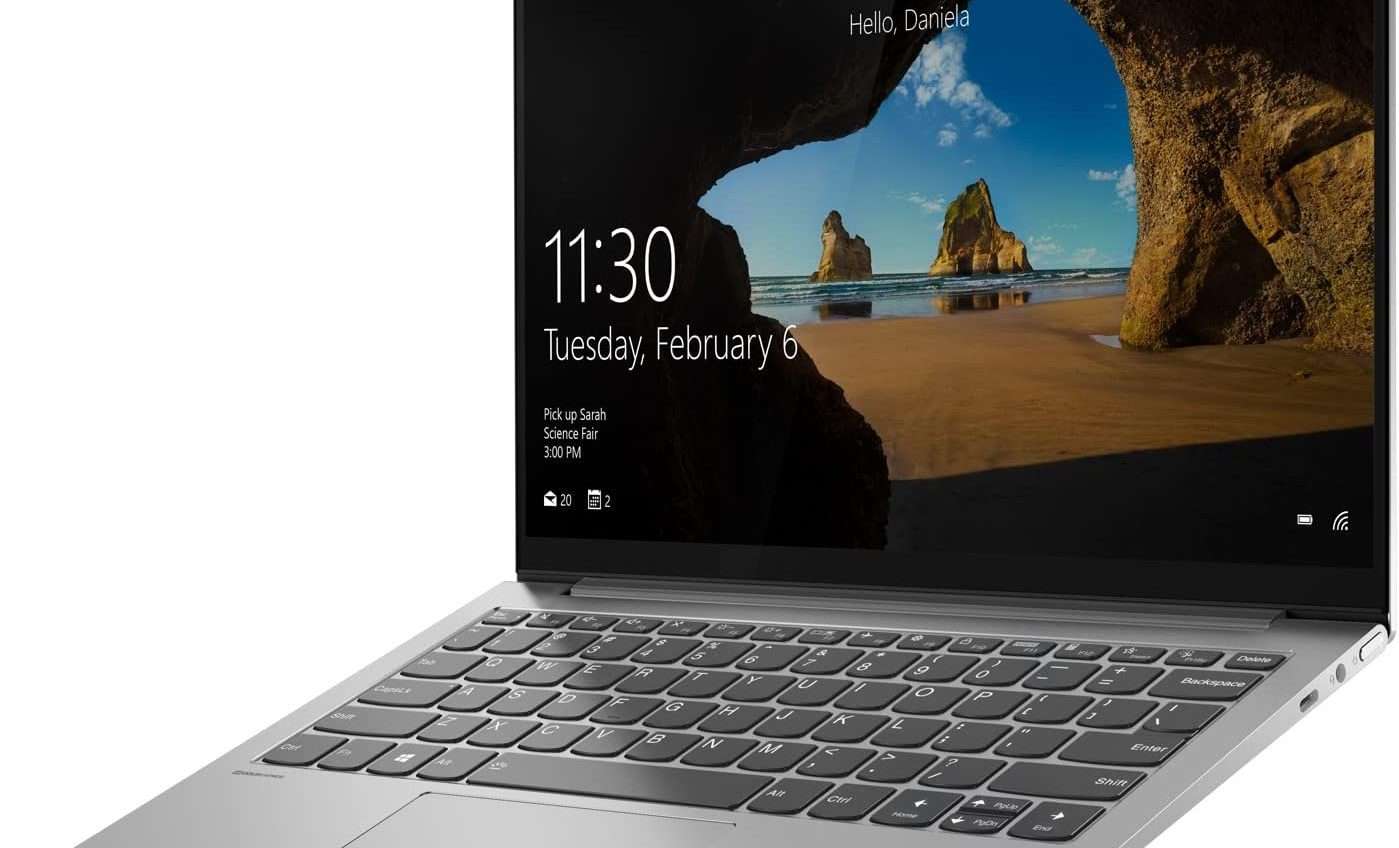 Asus Yoga Slim 7: super laptop ad un prezzo imbattibile, su Amazon risparmi 400€ Asus Yoga Slim 7: super laptop ad un prezzo imbattibile, su Amazon risparmi 400€