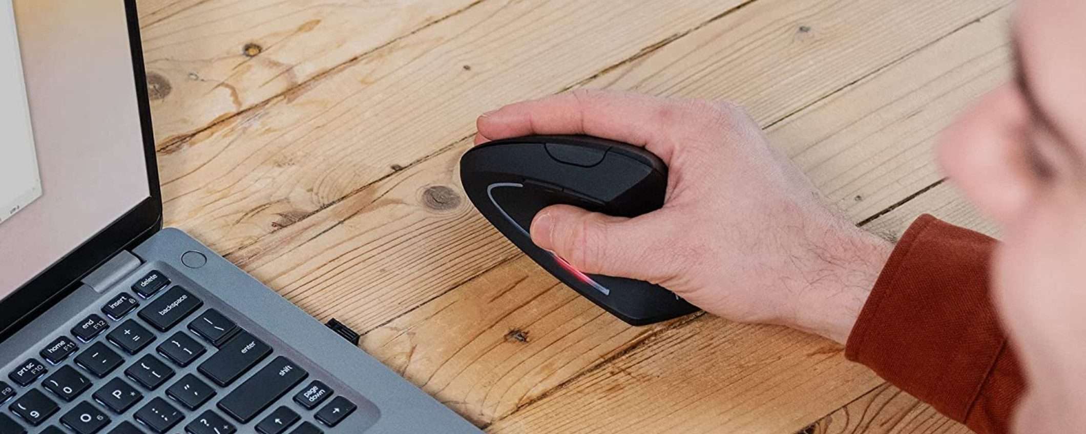 Il mouse verticale ti cambierà la vita: solo 18€ su Amazon Il mouse verticale ti cambierà la vita: solo 18€ su Amazon