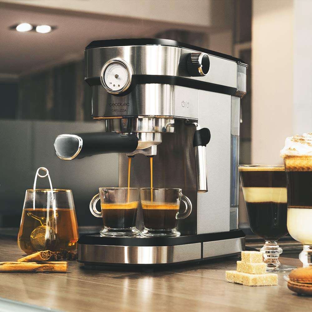 cecotec-macchina-espresso-cappuccio-manometro