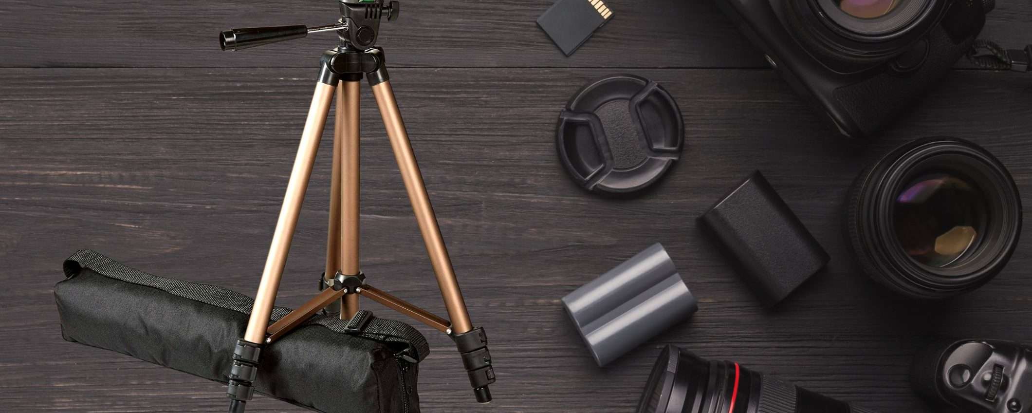 Il treppiede per fotocamera di qualità, ma ECONOMICO esiste: 18€ su Amazon Il treppiede per fotocamera di qualità, ma ECONOMICO esiste: 18€ su Amazon