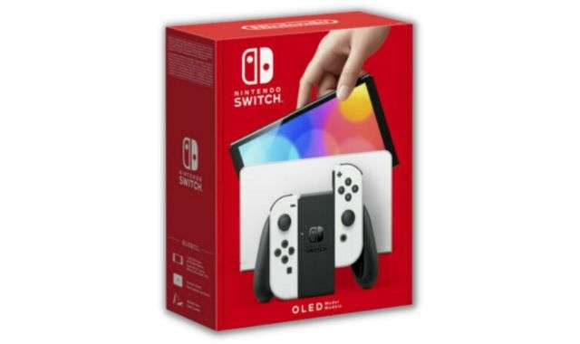 Nintendo Switch OLED bianca edizione italiana