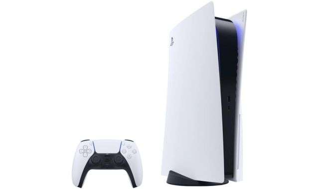 PlayStation 5 Standard Edition ITA