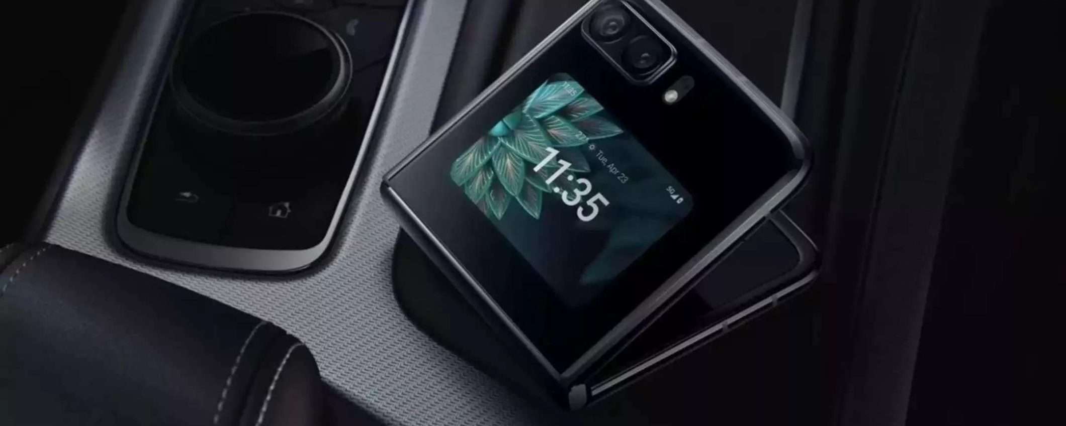 Motorola Razr (2022): il pieghevole più incredibile, al prezzo più basso del web Motorola Razr (2022): il pieghevole più incredibile, al prezzo più basso del web