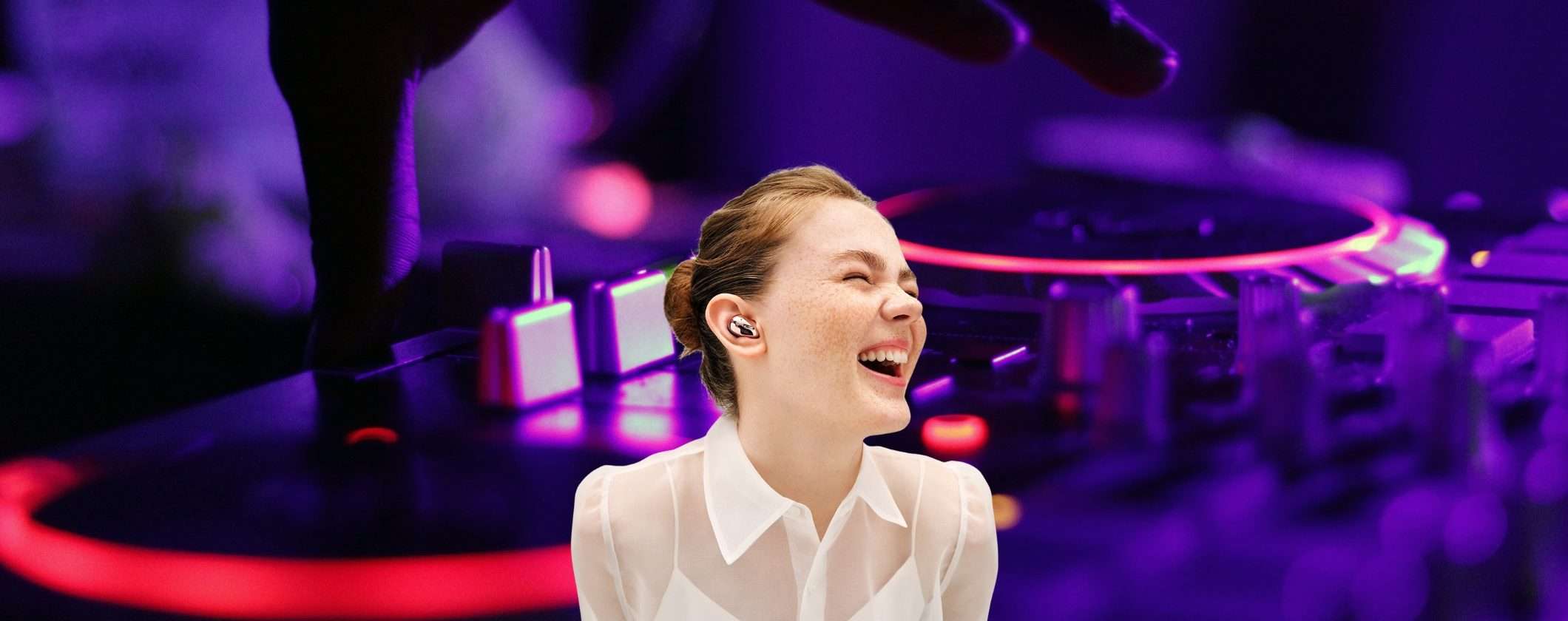 Samsung Galaxy Buds Live: auricolari top a 57€ su eBay Samsung Galaxy Buds Live: auricolari top a 57€ su eBay