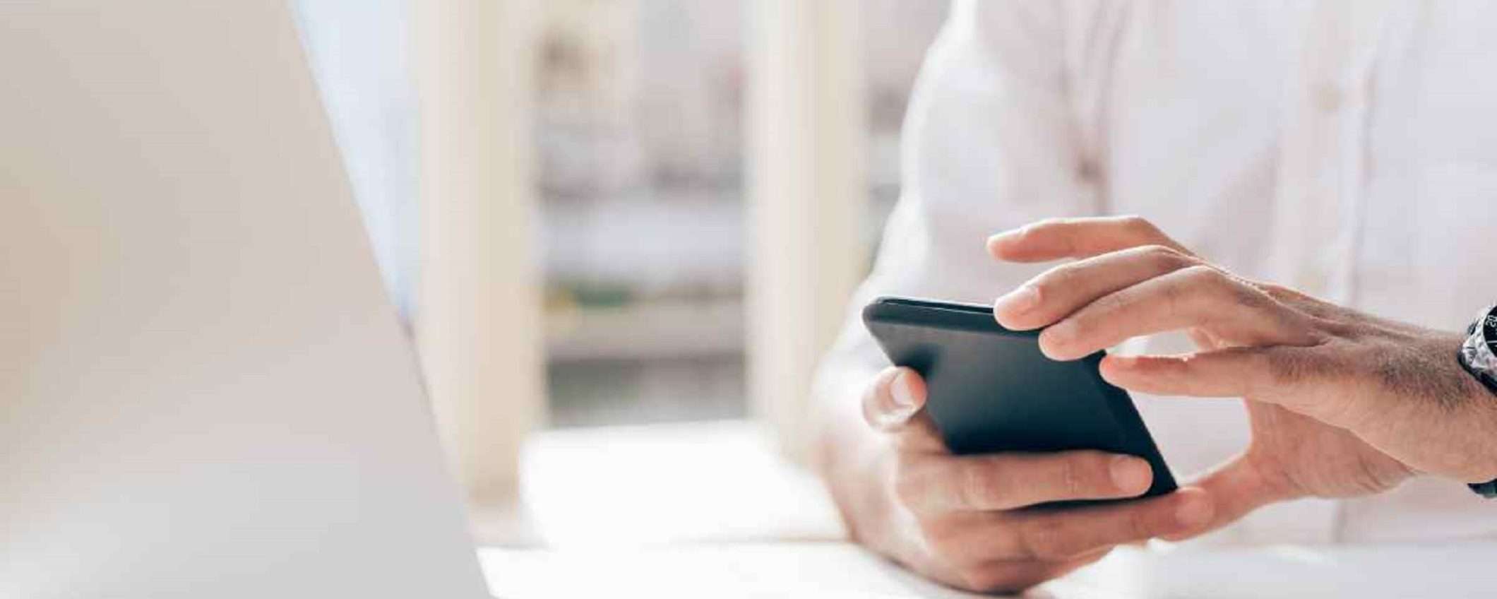 Come utilizzare il proprio smartphone per navigare da PC Come utilizzare il proprio smartphone per navigare da PC
