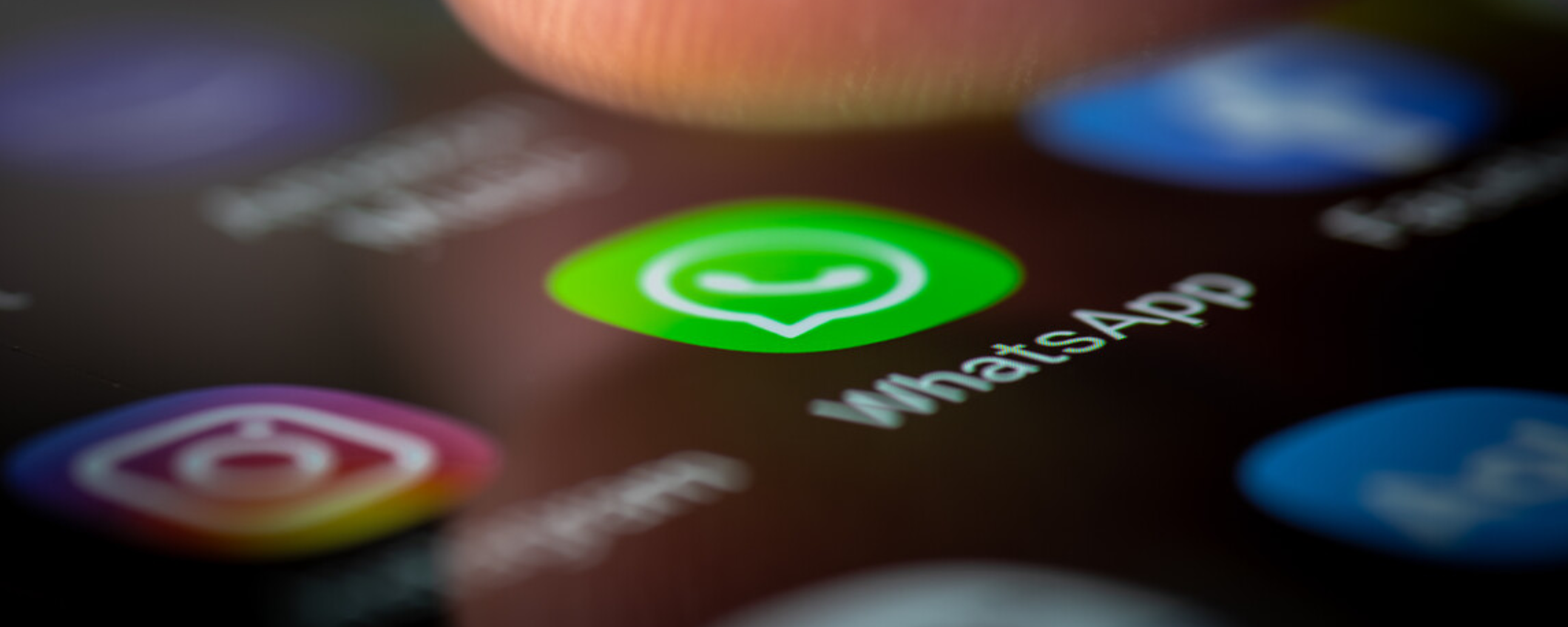 WhatsApp: vi mostriamo le nuove animazioni per la barra di navigazione