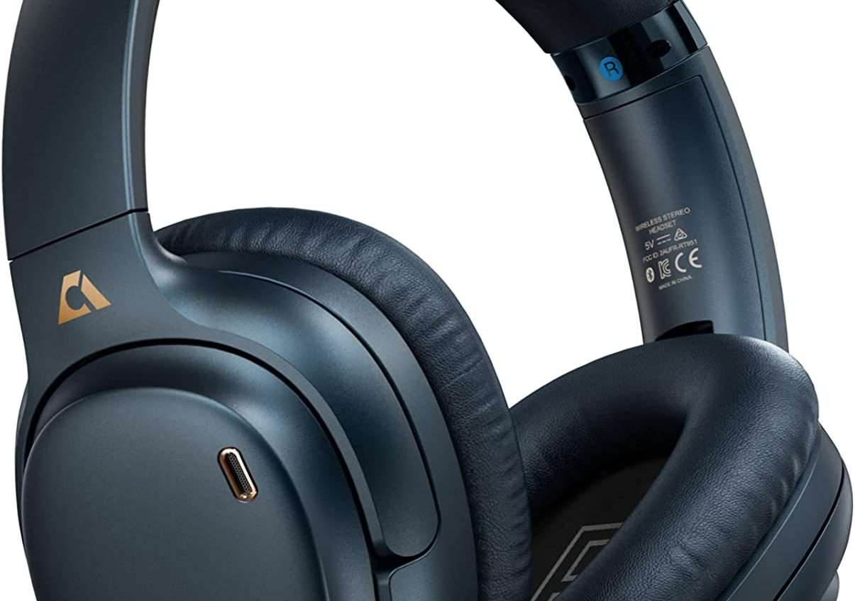 Ankbit E700 in offerta su Amazon: audio stellare con il 30% di sconto Ankbit E700 in offerta su Amazon: audio stellare con il 30% di sconto