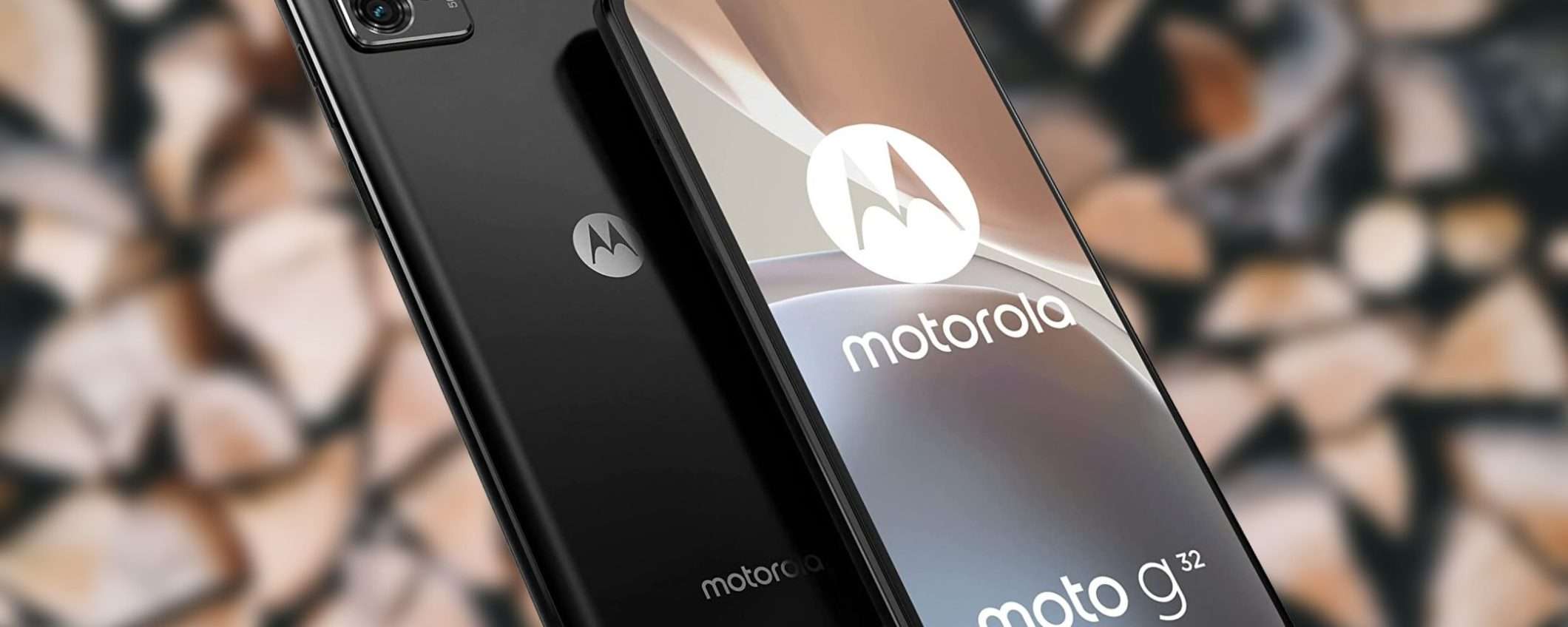 Motorola moto g32 a 135€ è una FAVOLA: 50MP, batteria 5000 mAh e 128GB (-41%)