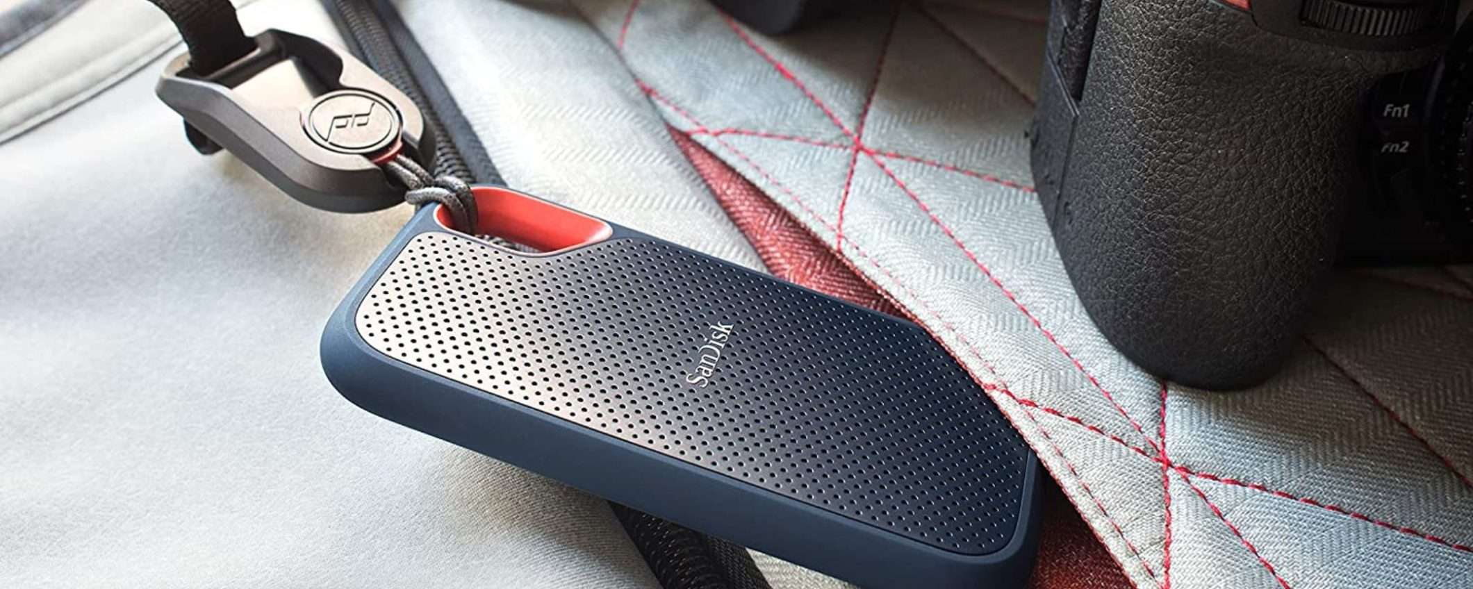SSD SanDisk 1TB: portatile e velocissimo, su Amazon a meno di 100 euro SSD SanDisk 1TB: portatile e velocissimo, su Amazon a meno di 100 euro