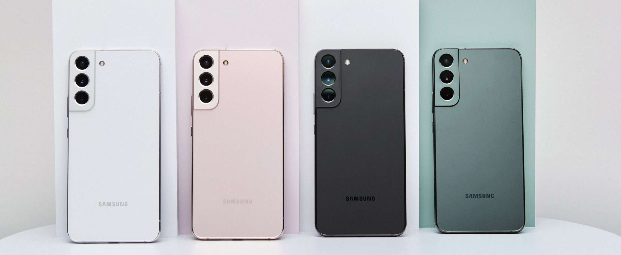 Samsung Galaxy S22 256 GB: in offerta a 429€ su Amazon è un BEST BUY (con cashback) Samsung Galaxy S22 256 GB: in offerta a 429€ su Amazon è un BEST BUY (con cashback)