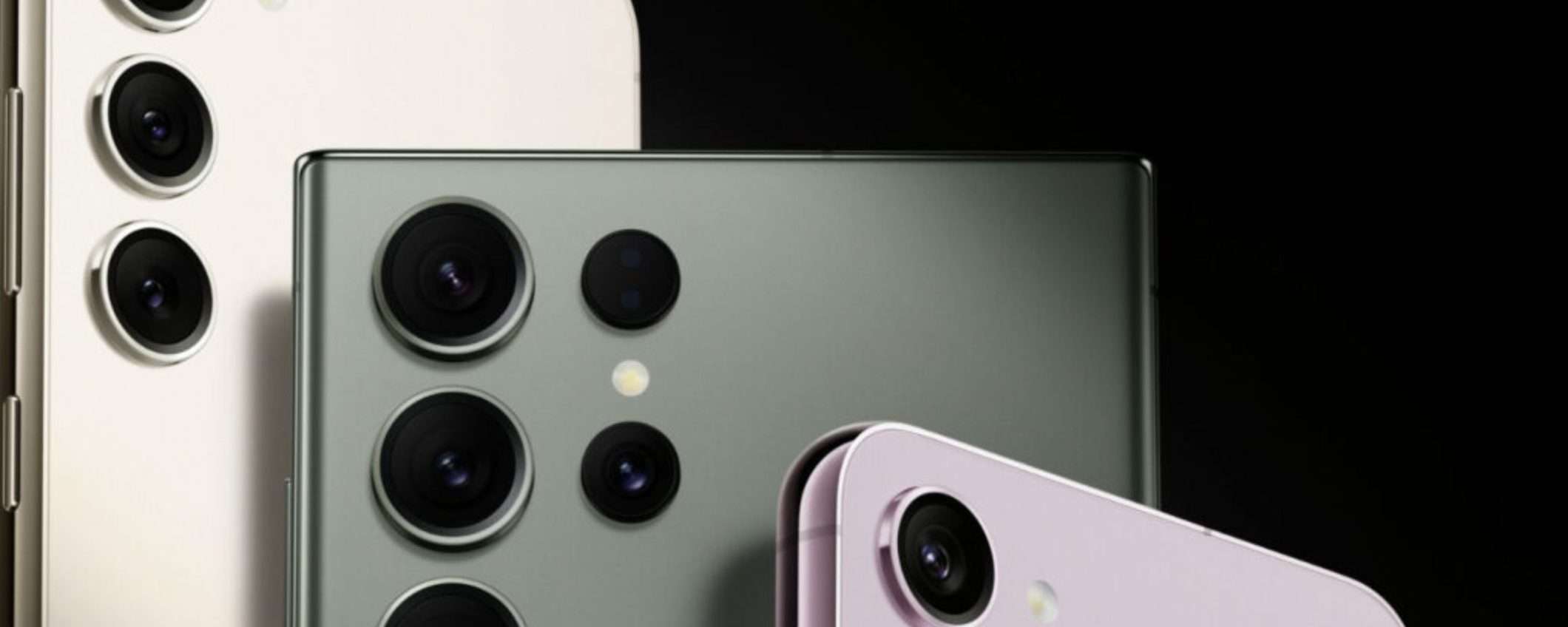 Samsung Galaxy S23 con caricatore e Watch 5 Pro: BUNDLE spaziale scontato di 250€