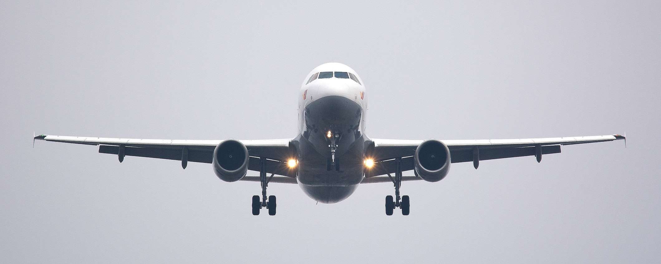 Le migliori app e siti utili per seguire un volo aereo in tempo reale Le migliori app e siti utili per seguire un volo aereo in tempo reale
