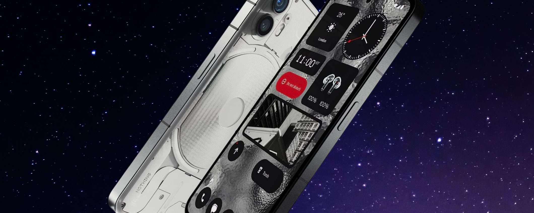 Nothing Phone 2 sbarca su Amazon in pronta consegna: ecco dove Nothing Phone 2 sbarca su Amazon in pronta consegna: ecco dove