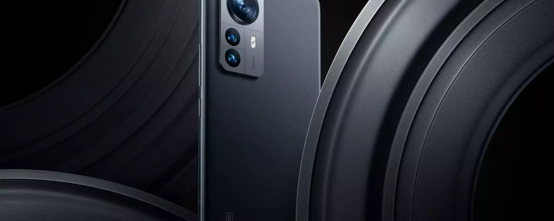 Xiaomi 12 Pro: TOP di gamma dal prezzo WOW e dal costo contenuto Xiaomi 12 Pro: TOP di gamma dal prezzo WOW e dal costo contenuto
