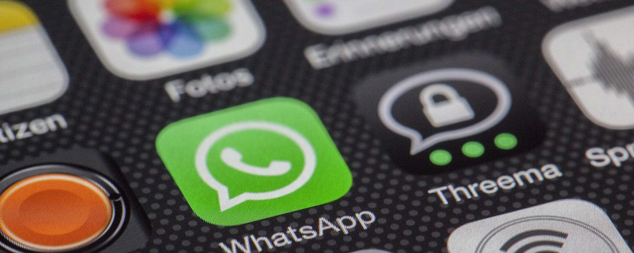 Whatsapp: come trasferire i messaggi da uno smartphone all'altro Whatsapp: come trasferire i messaggi da uno smartphone all'altro