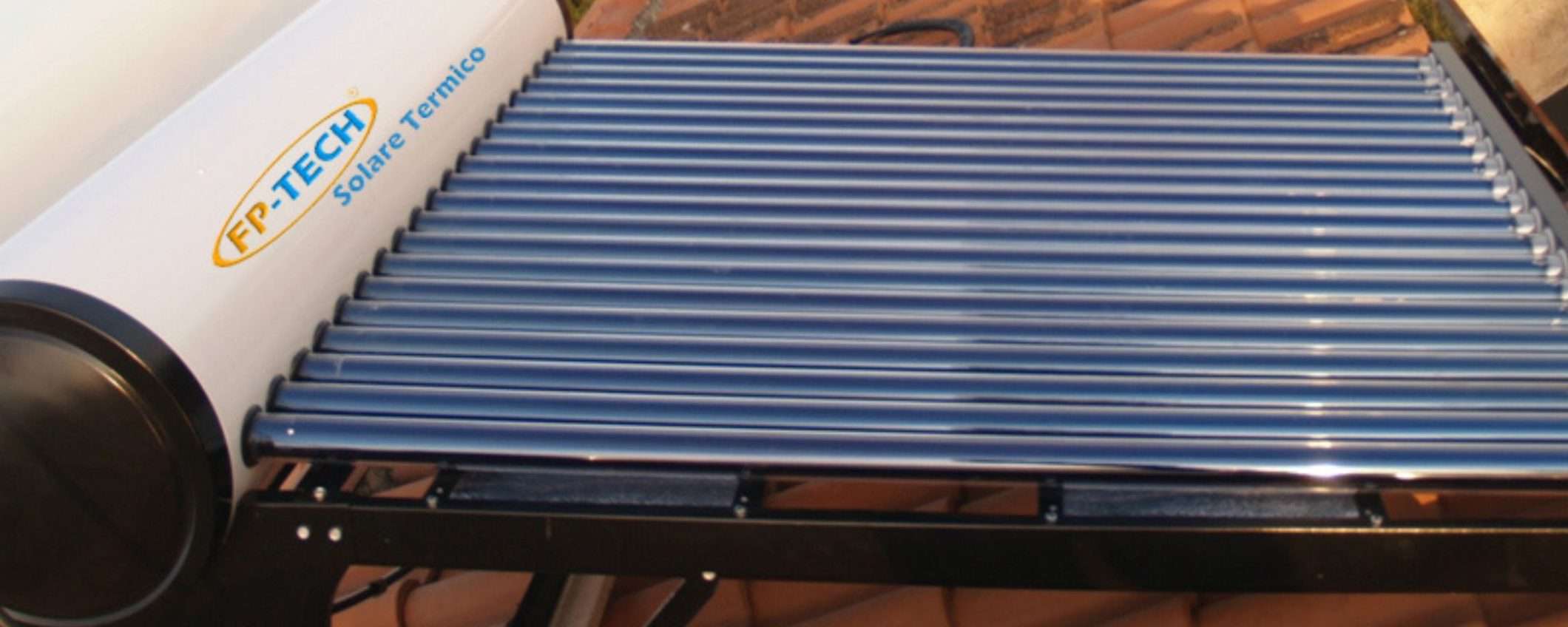 Solare termico, sistema completo a 339€: il prezzo è SHOCK, pochi pezzi Solare termico, sistema completo a 339€: il prezzo è SHOCK, pochi pezzi