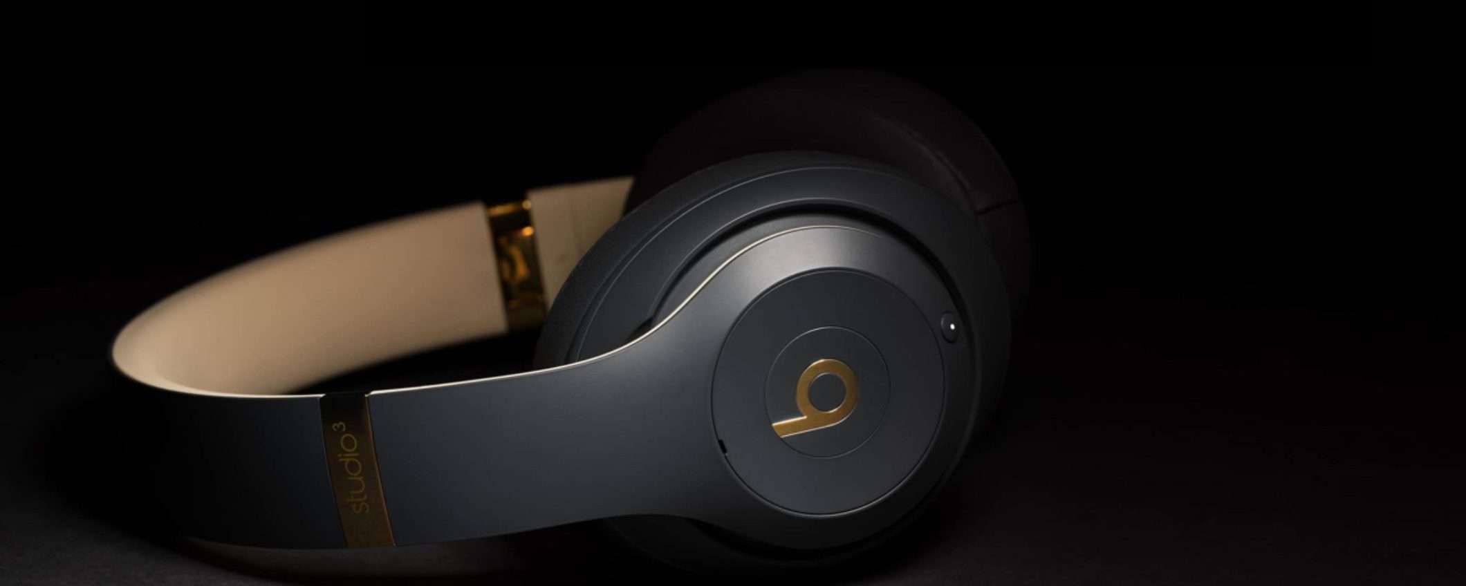 Suono PRO e design HOT: le cuffie Beats Studio3 giù del 43% su Amazon Suono PRO e design HOT: le cuffie Beats Studio3 giù del 43% su Amazon