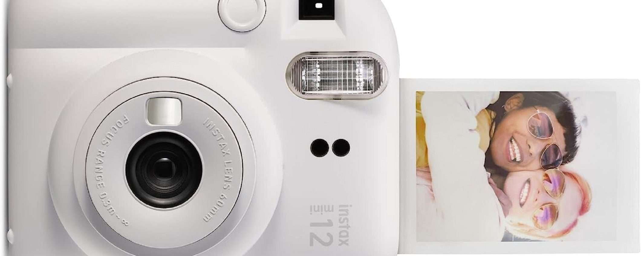 Fujifilm Instax Mini 12: foto istantanee ottime a un prezzo PAZZESCO