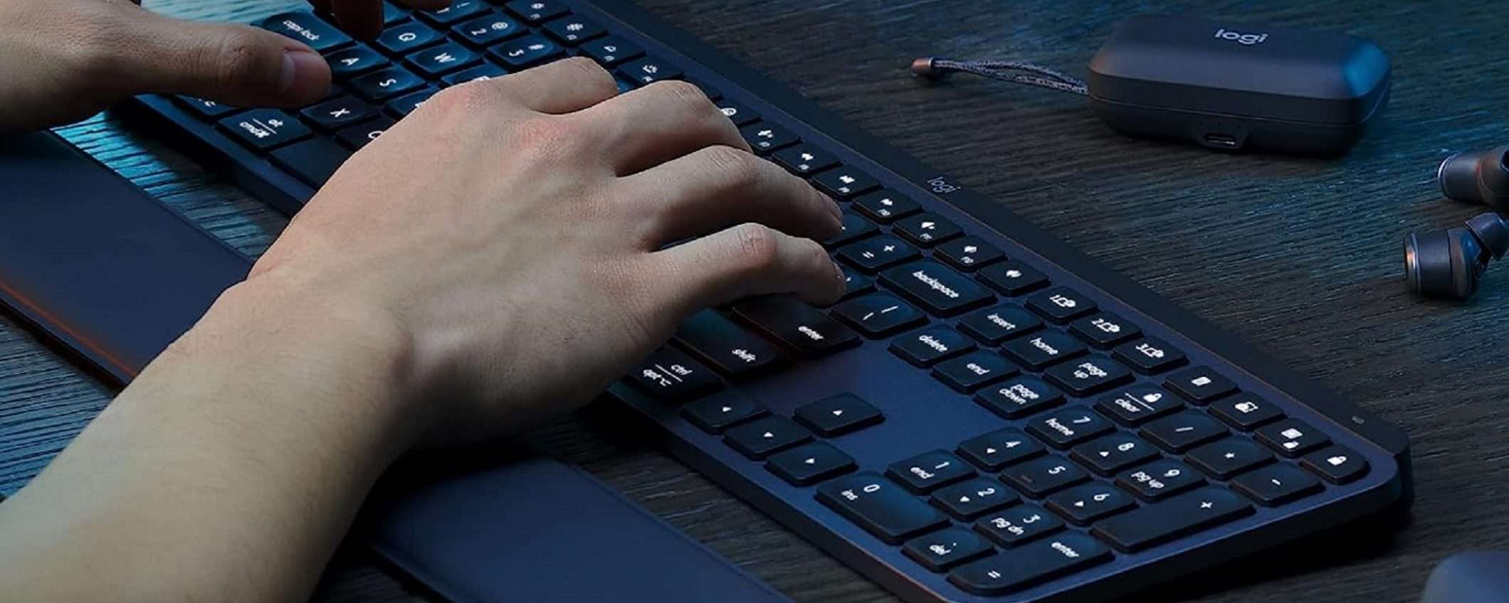 Tastiera Logitech MX Keys S: grande promozione su Amazon (-35%) Tastiera Logitech MX Keys S: grande promozione su Amazon (-35%)