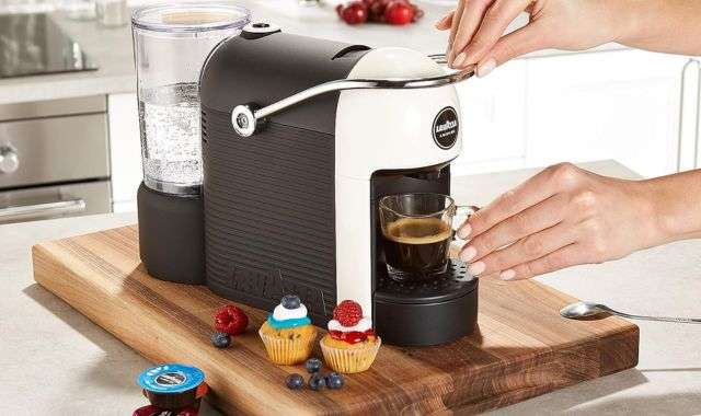 Lavazza A Modo Mio Jolie offerta