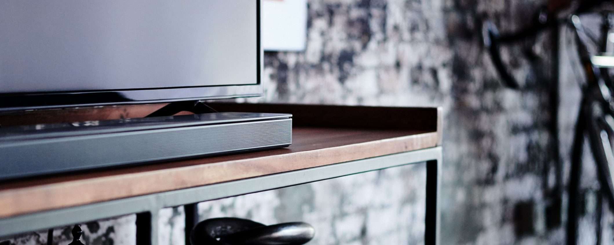 Soundbar Bose: una BESTIA DI POTENZA con 100 euro di sconto Soundbar Bose: una BESTIA DI POTENZA con 100 euro di sconto