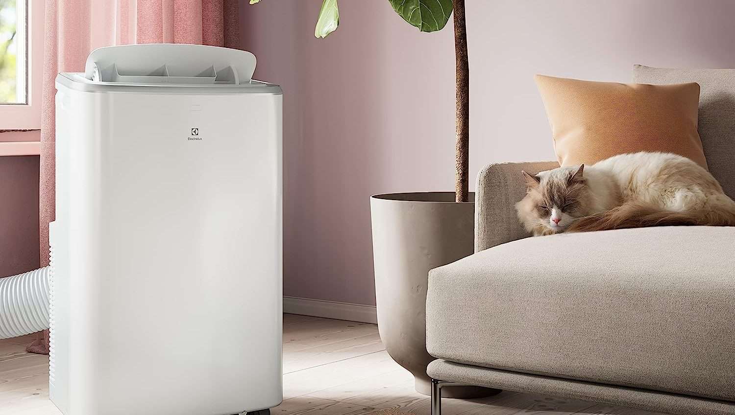 Condizionatore portatile ad un prezzo bomba su Amazon: risparmi il 44% Condizionatore portatile ad un prezzo bomba su Amazon: risparmi il 44%