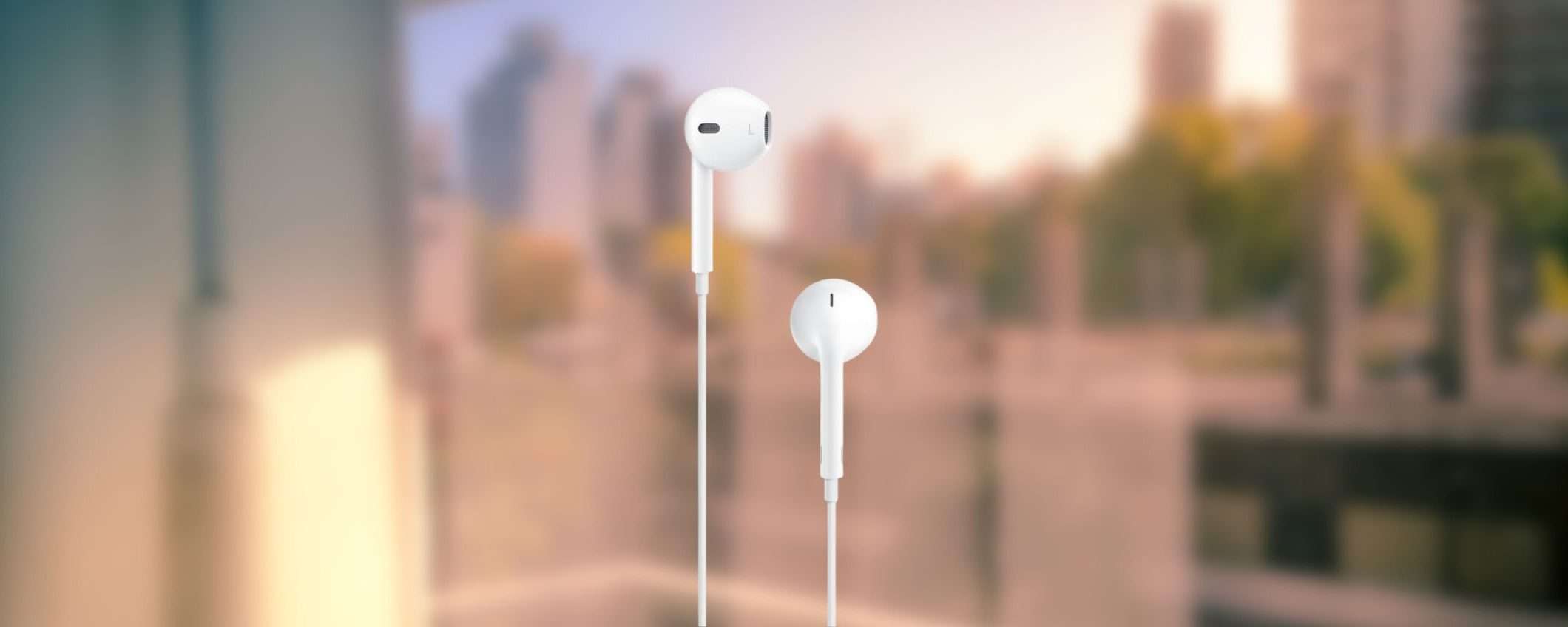 Auricolari Apple EarPods con cavo jack a soli 17€ su Amazon Auricolari Apple EarPods con cavo jack a soli 17€ su Amazon