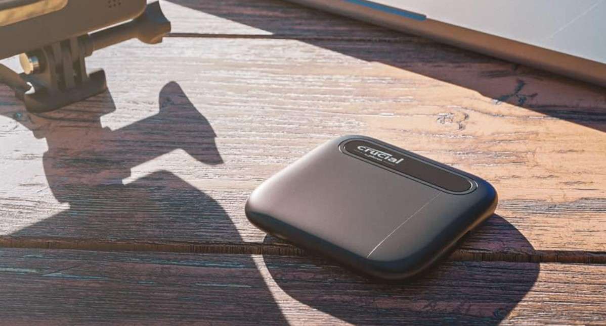 Il Crucial X6 da 4TB è in offerta ad un ottimo prezzo: SSD portatile senza comrpomessi Il Crucial X6 da 4TB è in offerta ad un ottimo prezzo: SSD portatile senza comrpomessi