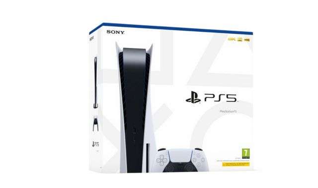 PlayStation 5 Standard 825GB