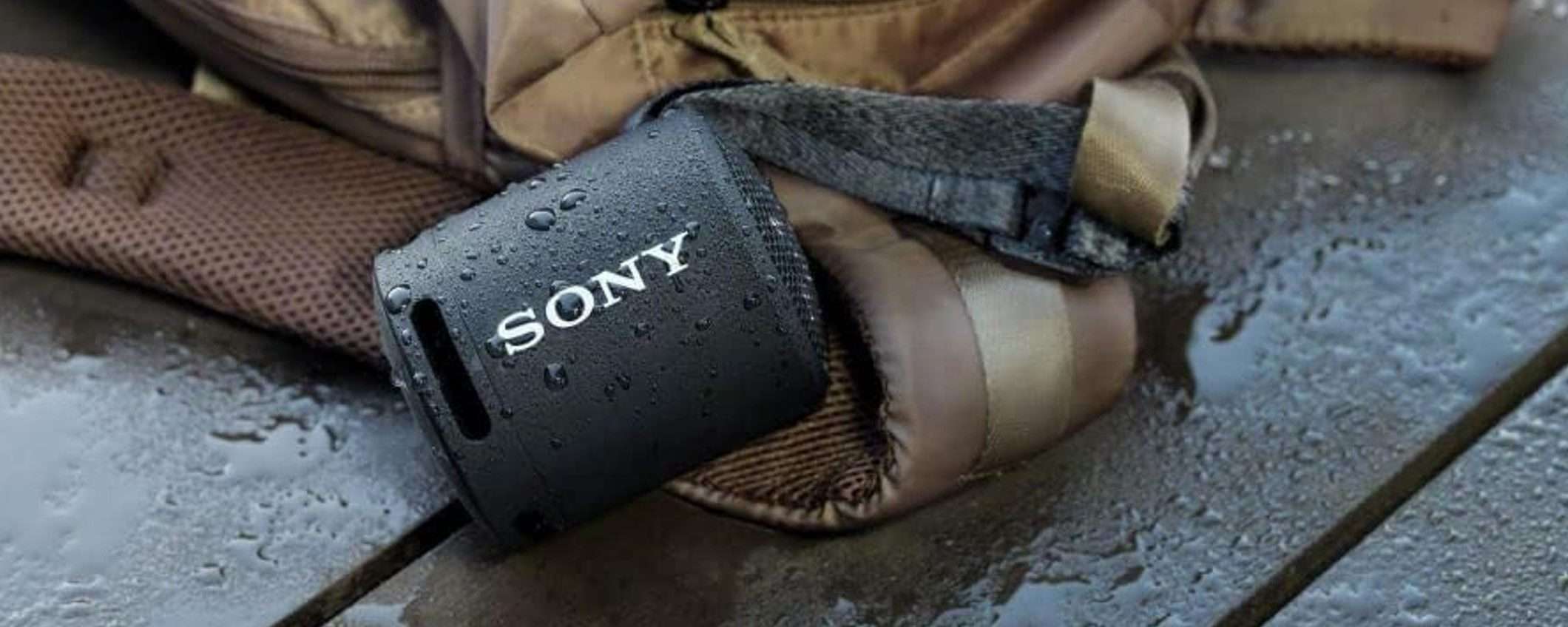 Cassa Bluetooth Sony, una BOMBA e non teme l'acqua: solo 39€ Cassa Bluetooth Sony, una BOMBA e non teme l'acqua: solo 39€