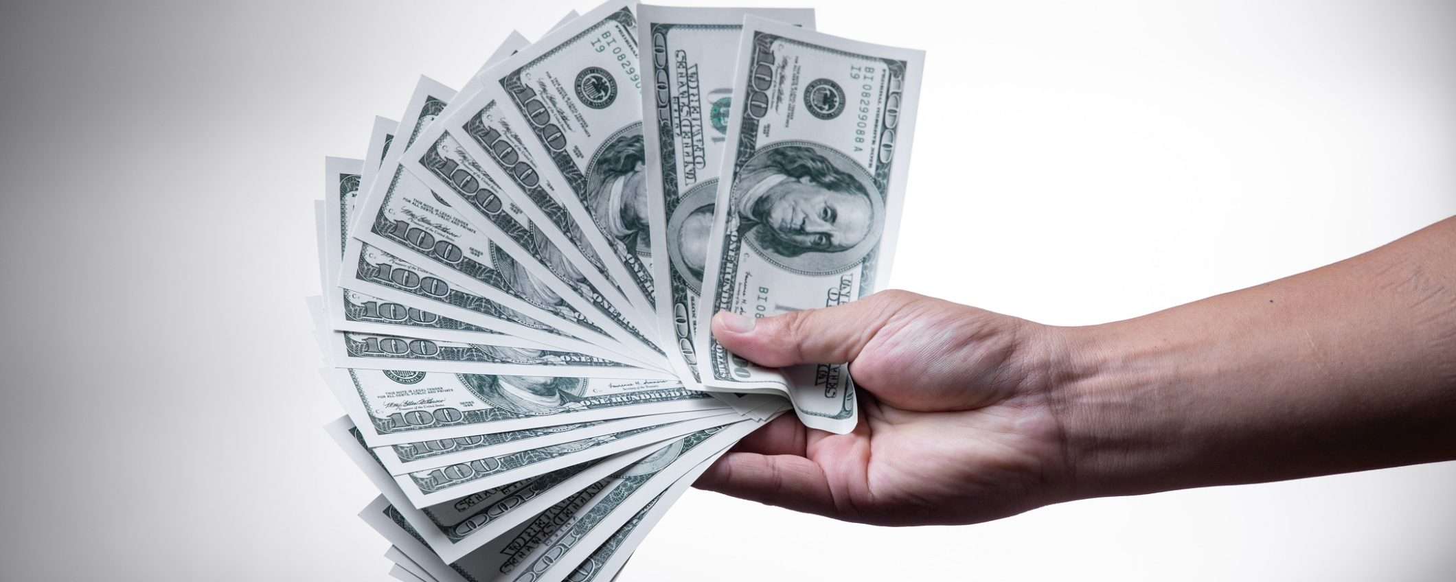 Conto a canone zero e interessi al 4,75%: è la rivoluzione di Banca Progetto Conto a canone zero e interessi al 4,75%: è la rivoluzione di Banca Progetto