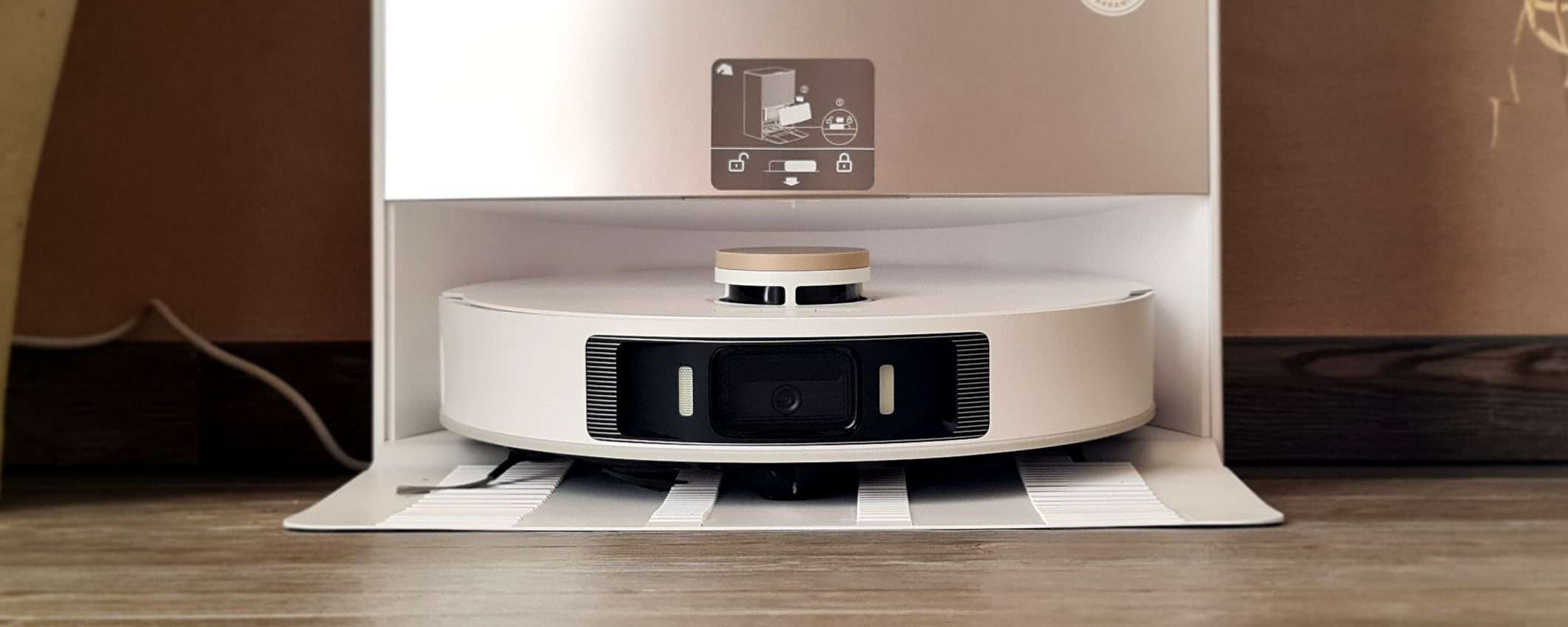 DreameBot L20 Ultra: dimenticatene pure, farà tutto da solo DreameBot L20 Ultra: dimenticatene pure, farà tutto da solo