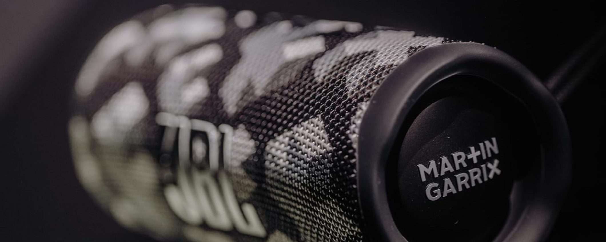 JBL Flip 6 edizione Martin Garrix: preordinatelo a un prezzo già scontato! JBL Flip 6 edizione Martin Garrix: preordinatelo a un prezzo già scontato!