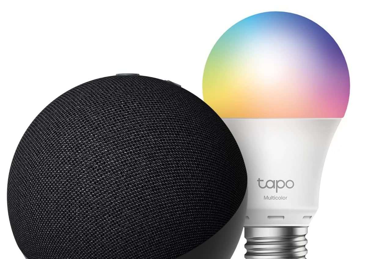 Echo Dot di 5a gen e lampadina smart a soli 28€ su Amazon: bundle imperdibile Echo Dot di 5a gen e lampadina smart a soli 28€ su Amazon: bundle imperdibile