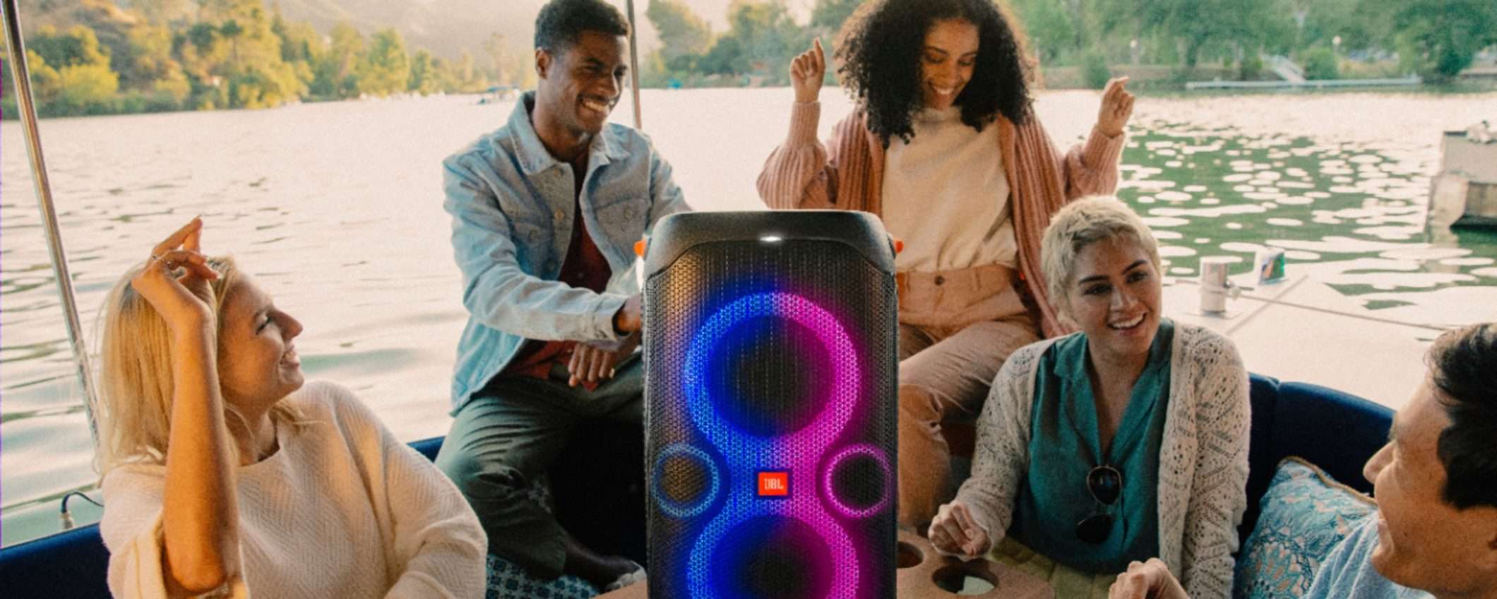 JBL PartyBox 110 in offerta: bassi potenti e luci dinamiche, oggi risparmi 100€ JBL PartyBox 110 in offerta: bassi potenti e luci dinamiche, oggi risparmi 100€