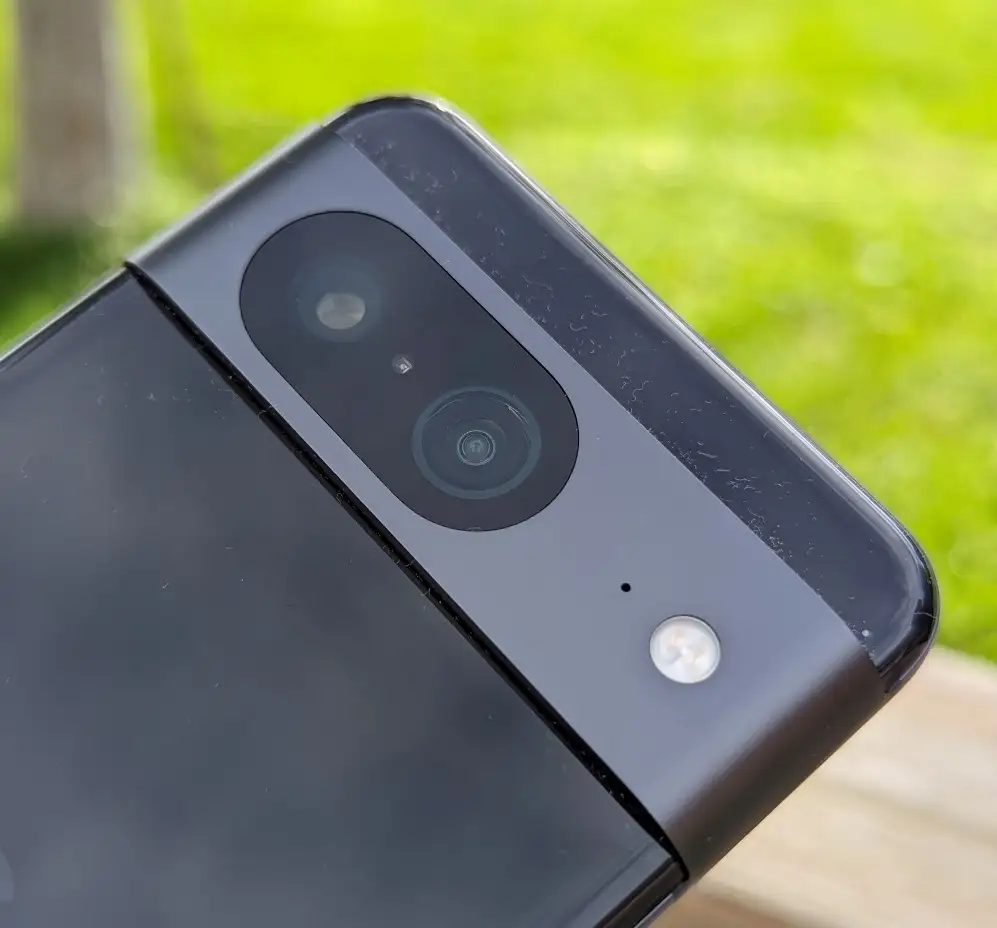 Pixel 8