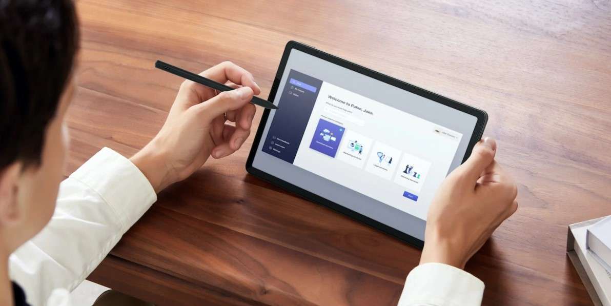 TCL NXTPAPER 11 in offerta: e-reader e tablet in unico device TCL NXTPAPER 11 in offerta: e-reader e tablet in unico device