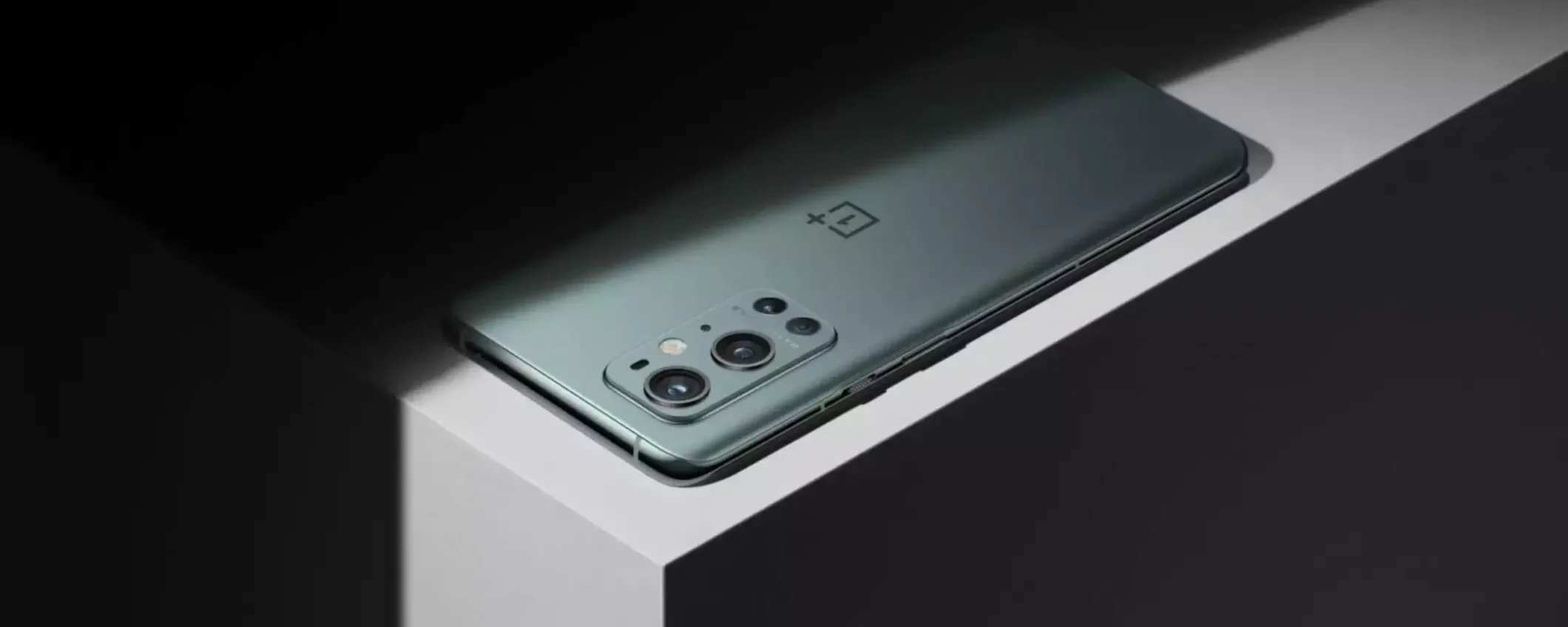 OnePlus 9 Pro 5G: top di gamma da prendere al volo (solo 359€) OnePlus 9 Pro 5G: top di gamma da prendere al volo (solo 359€)