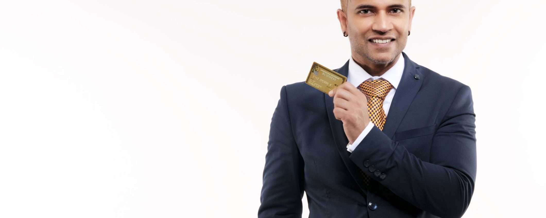 Con Carta Oro American Express puoi ottenere fino a 400 euro di sconto Con Carta Oro American Express puoi ottenere fino a 400 euro di sconto