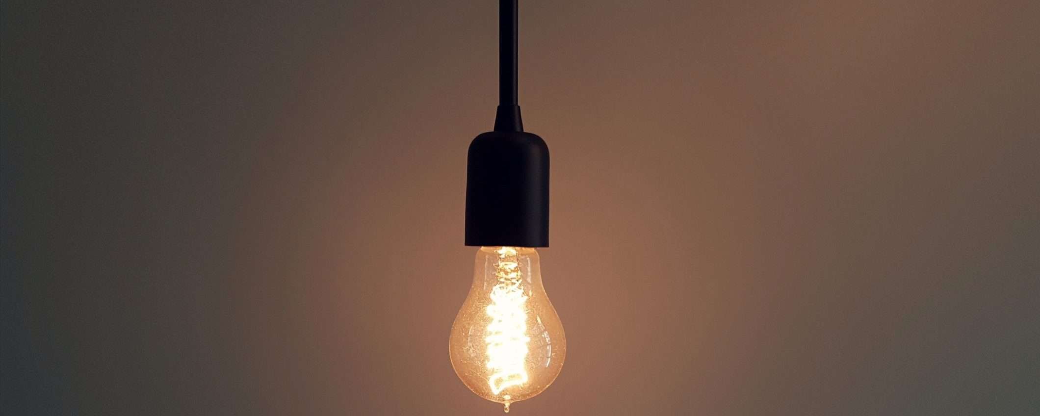 Luce e gas con prezzo all'ingrosso e fibra a 21,90€ scegliendo Sorgenia Luce e gas con prezzo all'ingrosso e fibra a 21,90€ scegliendo Sorgenia
