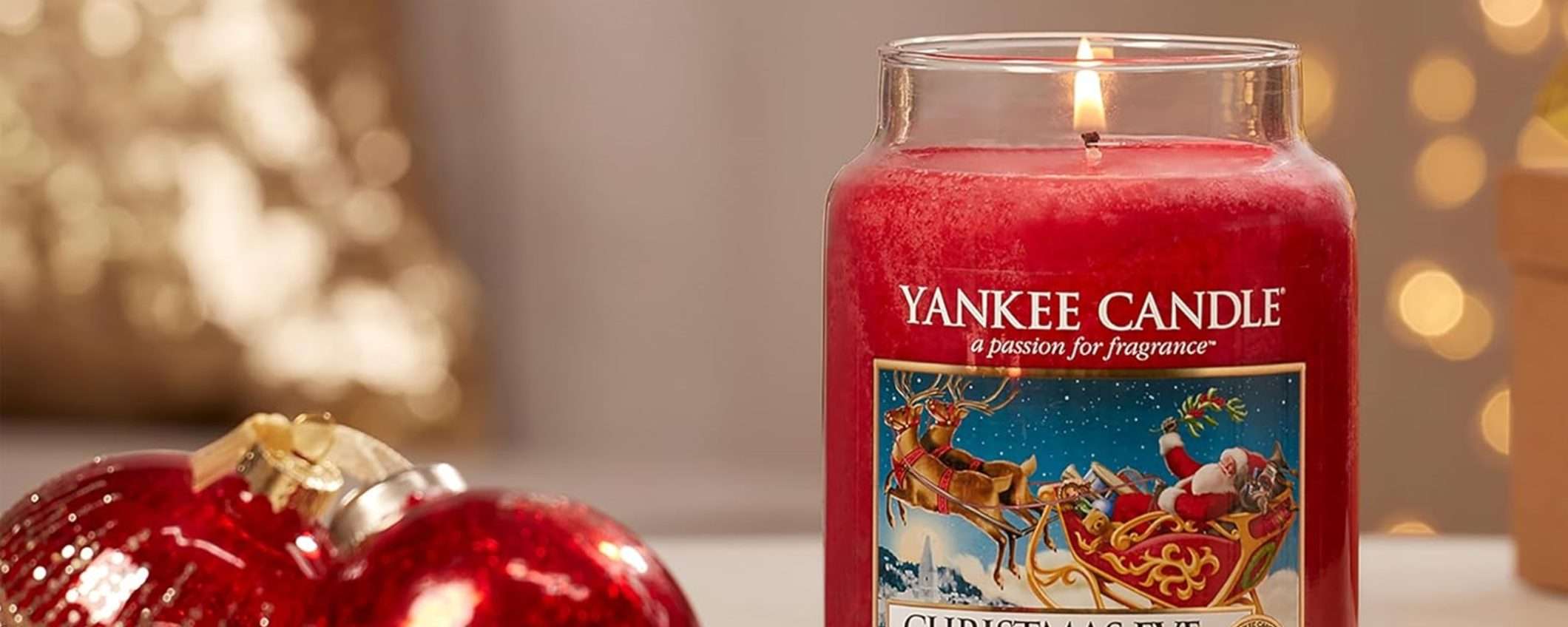 Candela Yankee Candle Vigilia di Natale: la profumazione ideale per le feste con lo sconto del 35% Candela Yankee Candle Vigilia di Natale: la profumazione ideale per le feste con lo sconto del 35%