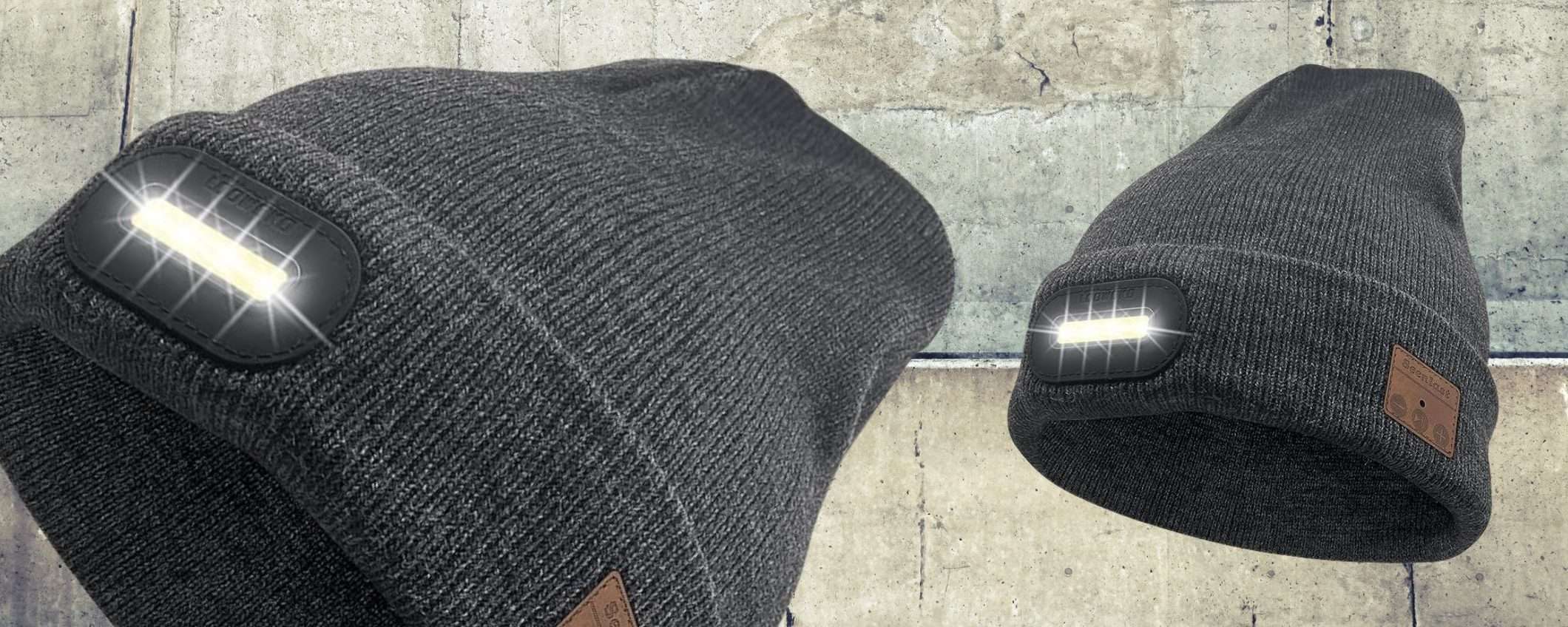 Cappello SMART con auricolari e torcia a 10€: GENIALATA top per l'inverno Cappello SMART con auricolari e torcia a 10€: GENIALATA top per l'inverno