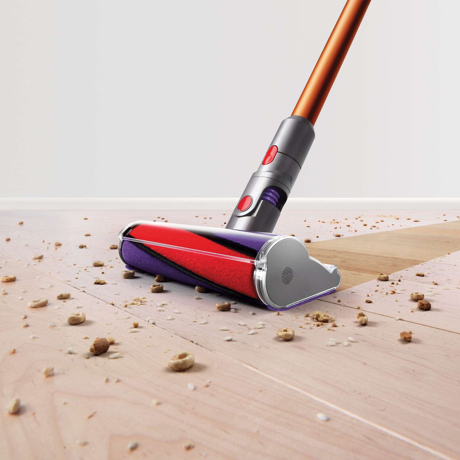 dyson-cyclone-v10-ebay-prezzo-clamoroso-33-potente