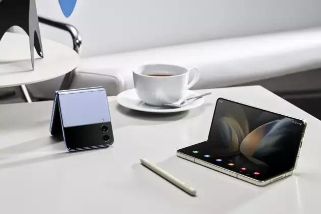 Samsung: non arriveranno pieghevoli di fascia media, per ora Samsung: non arriveranno pieghevoli di fascia media, per ora