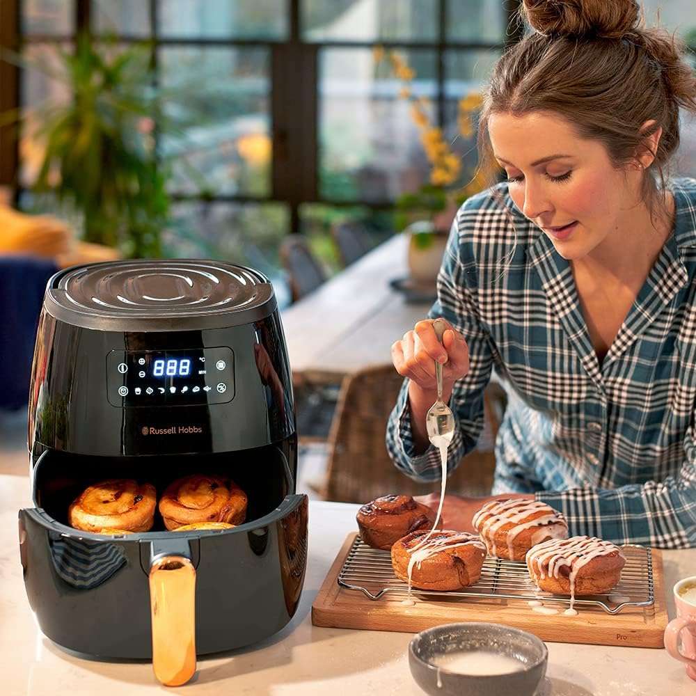 friggitrice-ad-aria-xl-russell-hobbs-meno-80e-wow-46-cestello
