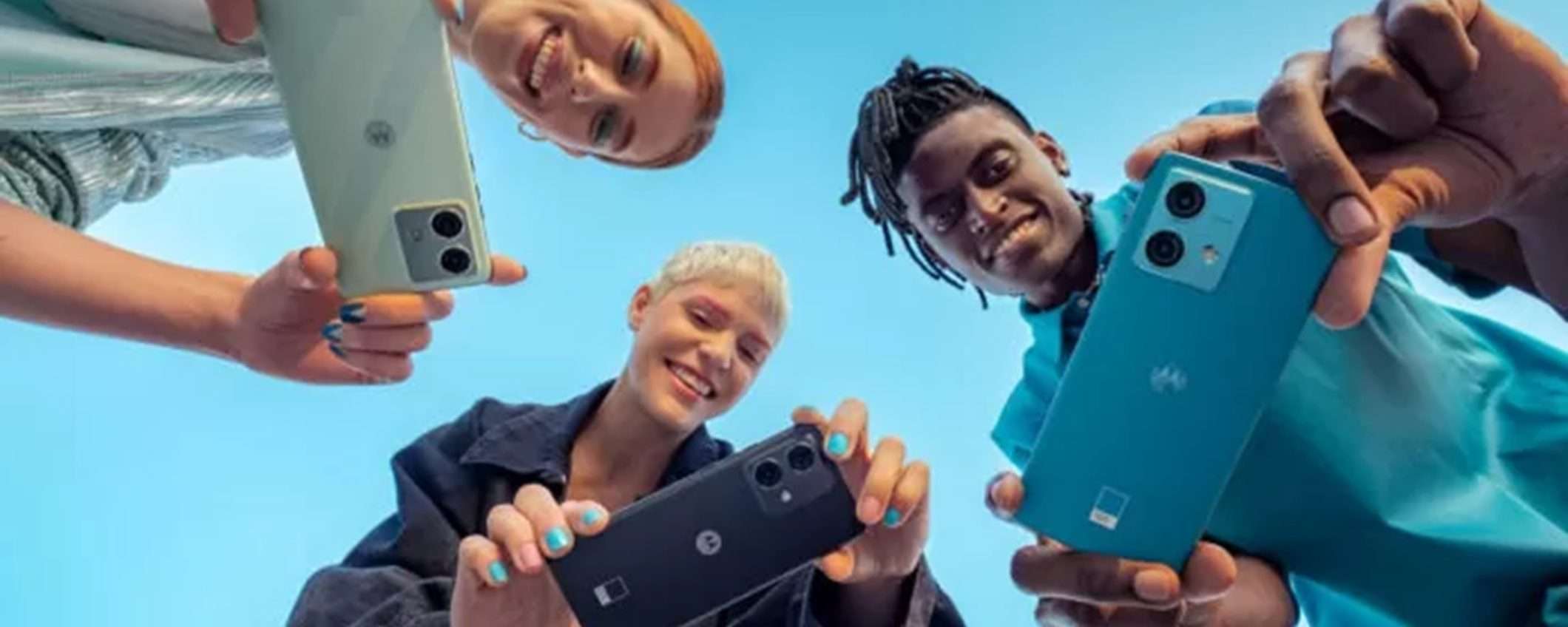 Motorola Edge 40 Neo precipita a 303€ con l'Extra Sconto 24% Unieuro Motorola Edge 40 Neo precipita a 303€ con l'Extra Sconto 24% Unieuro