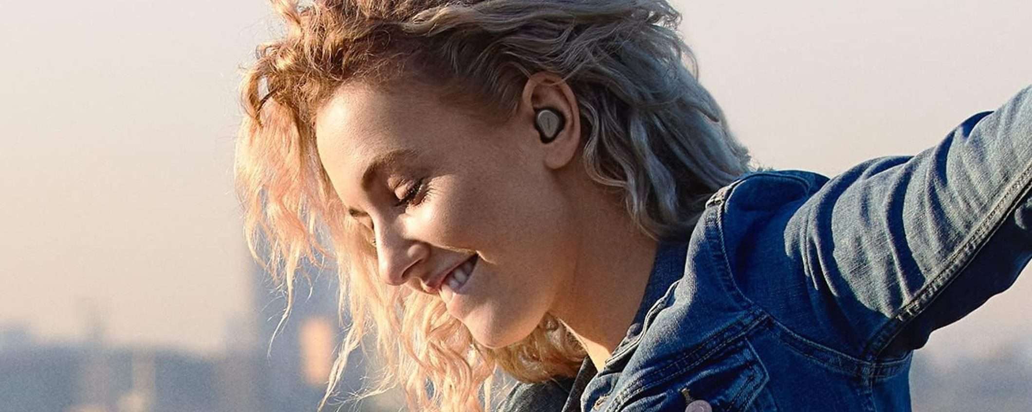 Sound AVVOLGENTE e bassi POTENTI: Jabra Elite 3 giù del 38% Sound AVVOLGENTE e bassi POTENTI: Jabra Elite 3 giù del 38%