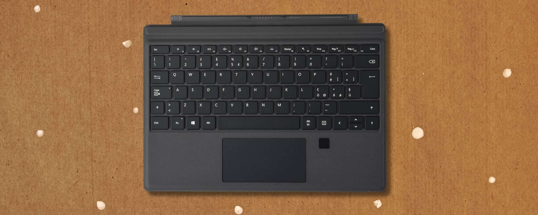 Surface Pro? La tastiera è INDISPENSABILE, 2in1 di cui non fare a meno