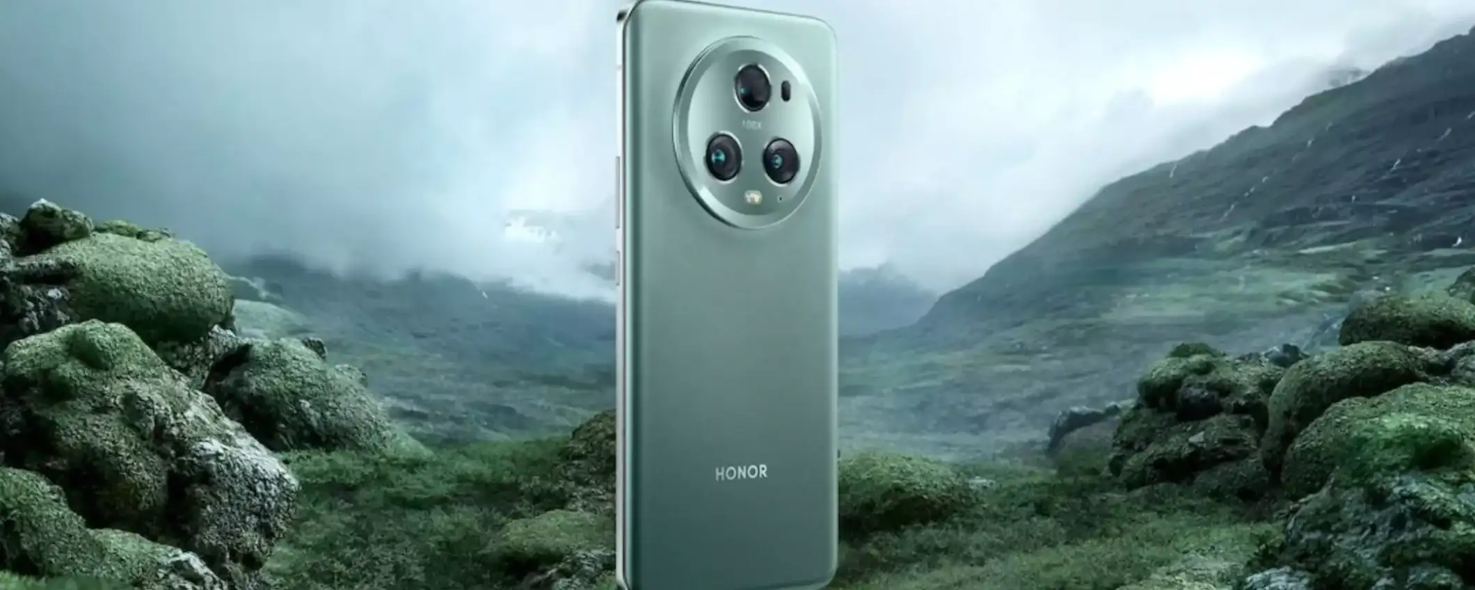 Honor Magic 6 Pro avvistato online: sarà potentissimo e avrà la connettività satellitare Honor Magic 6 Pro avvistato online: sarà potentissimo e avrà la connettività satellitare